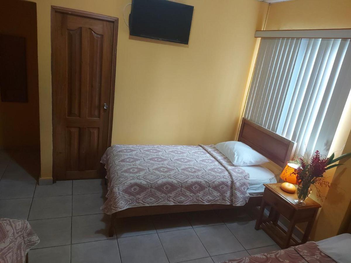 Vista Mar Hotel بوكاس تاون المظهر الخارجي الصورة