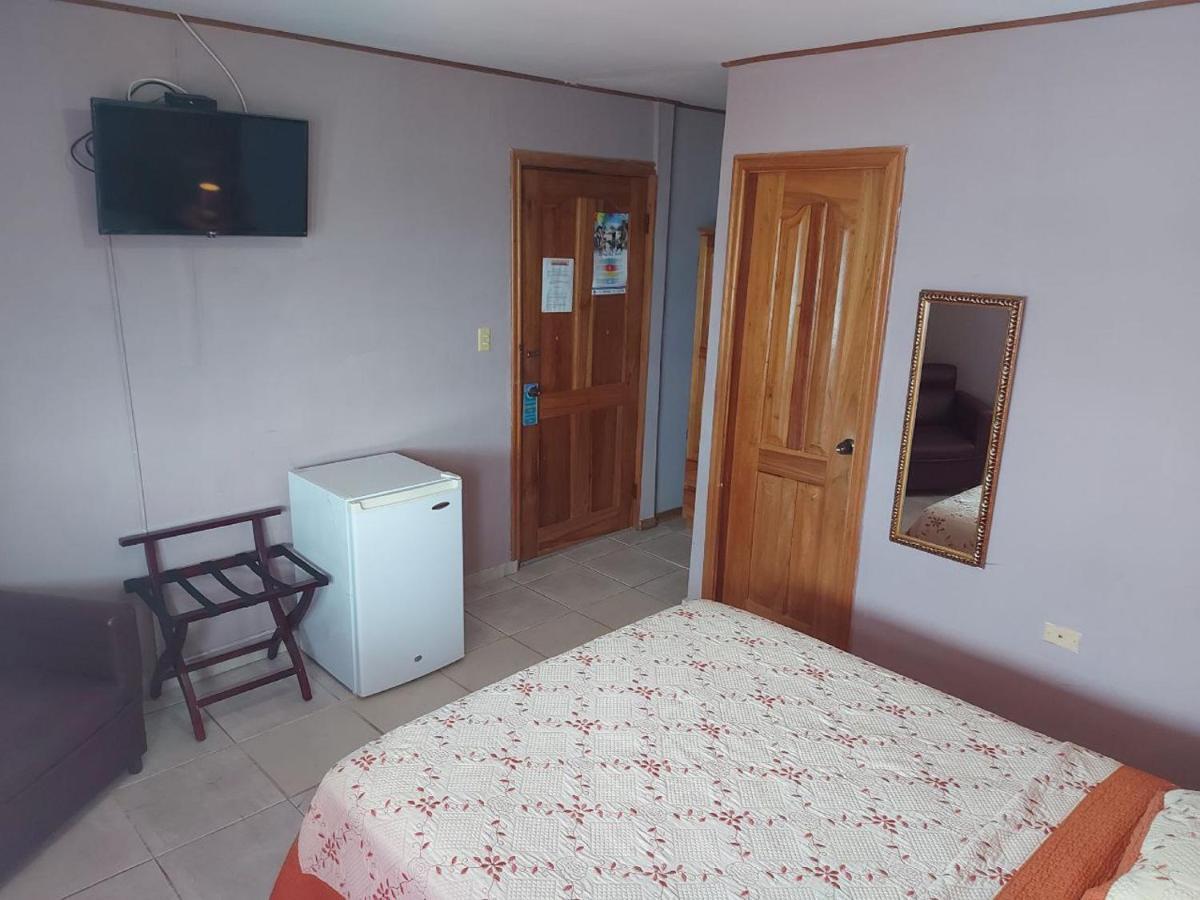 Vista Mar Hotel بوكاس تاون المظهر الخارجي الصورة